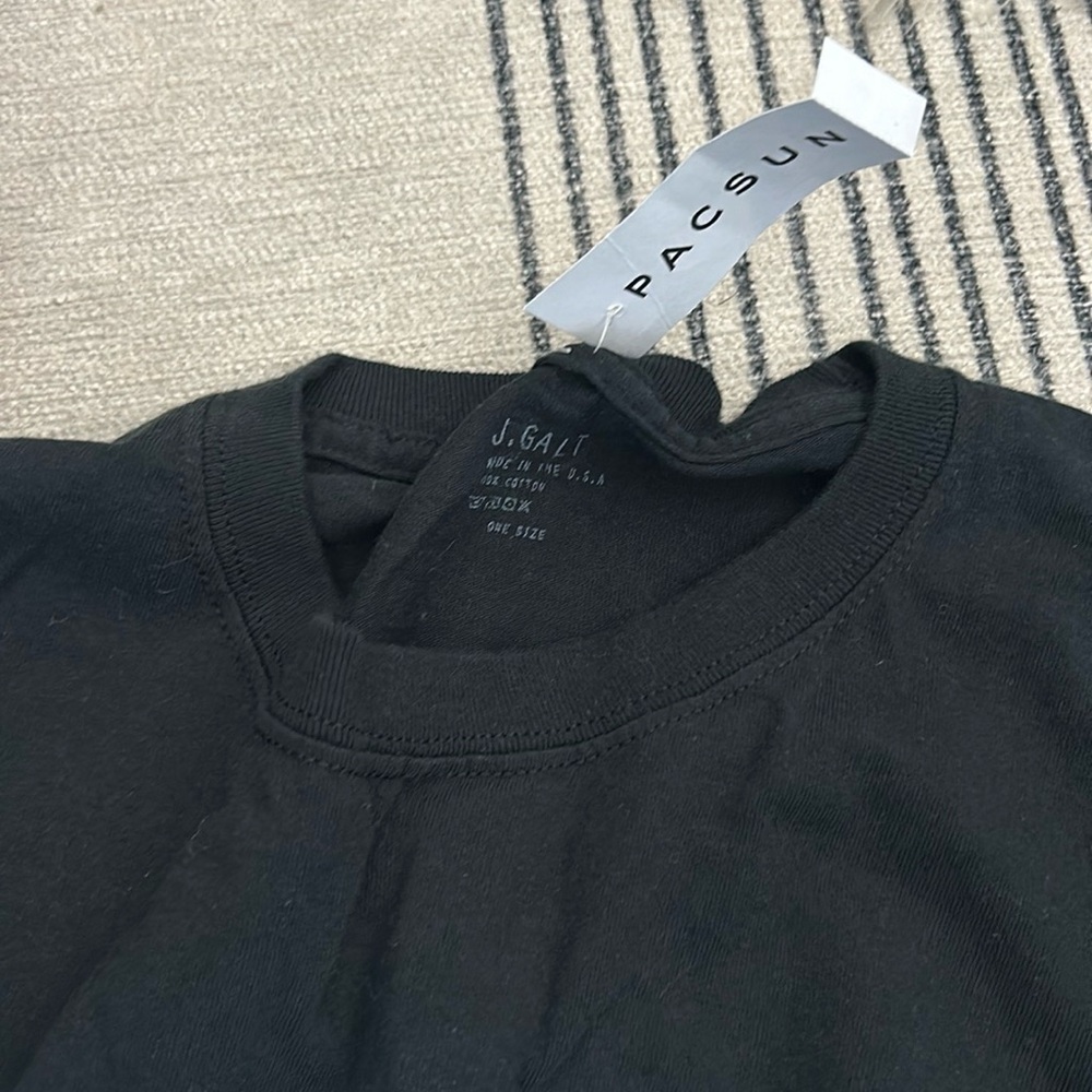 NWT Pac-sun 1 Sz Long sleeve black Malibu Tee - Picture 2 of 4